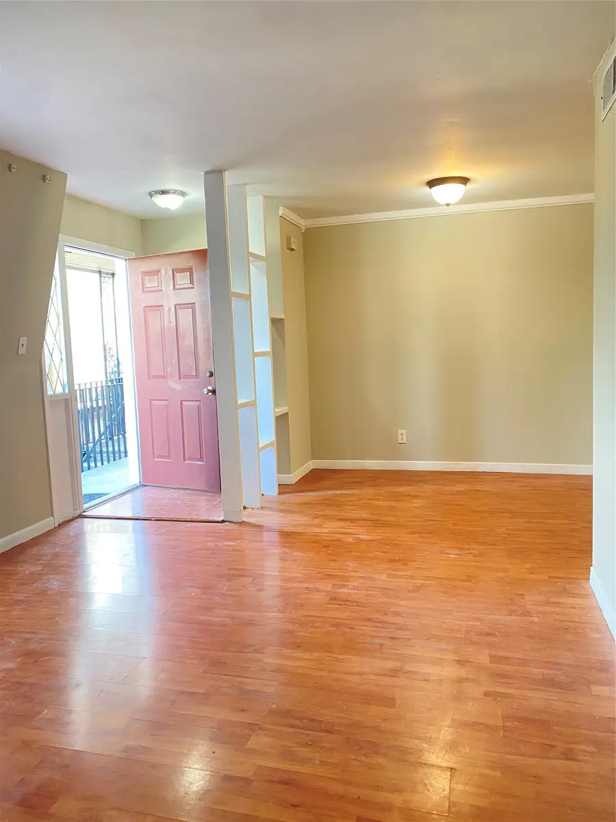 2627 Marilee Lane #7, Houston, TX 77057 - Image #2