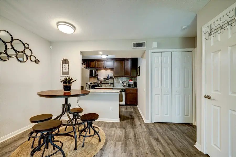 1860 White Oak Drive #359, Houston, TX 77009 - Image #3