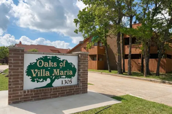 1305 W Villa Maria Road #B101, Bryan, TX 77801