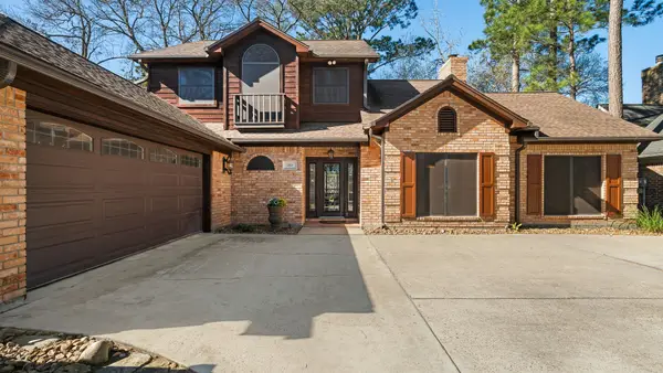 268 Springs Edge Drive, Conroe, TX 77356