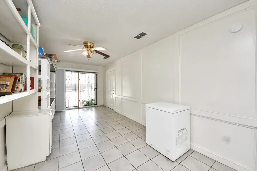 7450 Lakewood Drive, Houston, TX 77016 - #3
