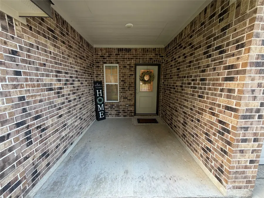 62 Nelson Court, Jones Creek, TX 77541 - #2