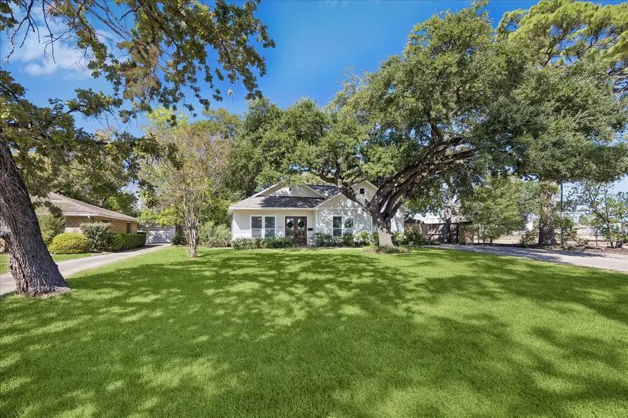702 W 41st Street, Houston, TX 77018 - #3
