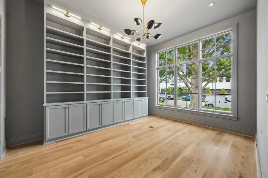 6634 Wakeforest Avenue, West University Place, TX 77005 - #2