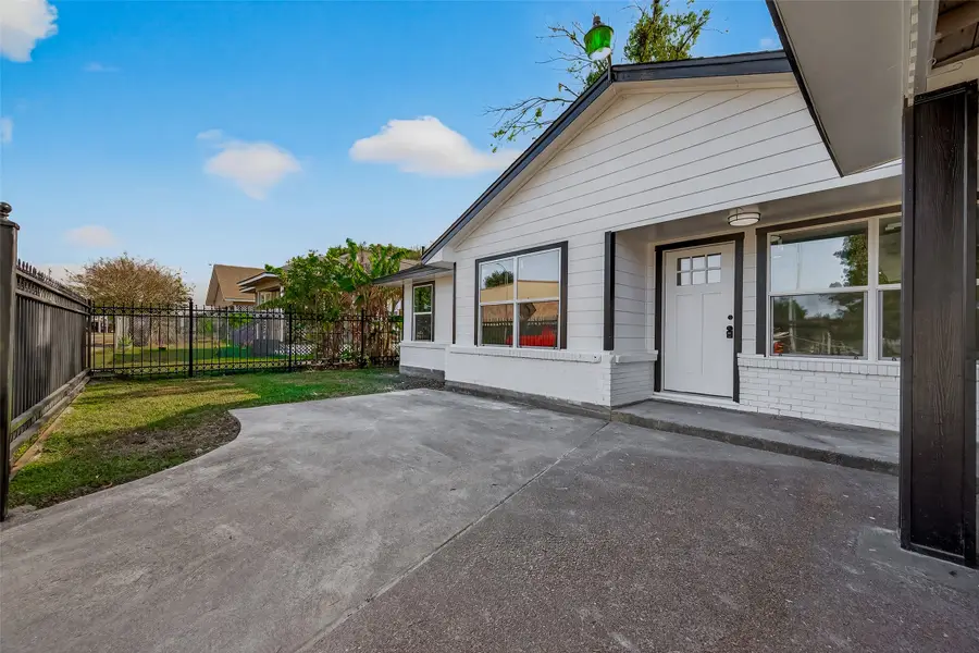 264 Parker Road, Houston, TX 77076 - Image #3