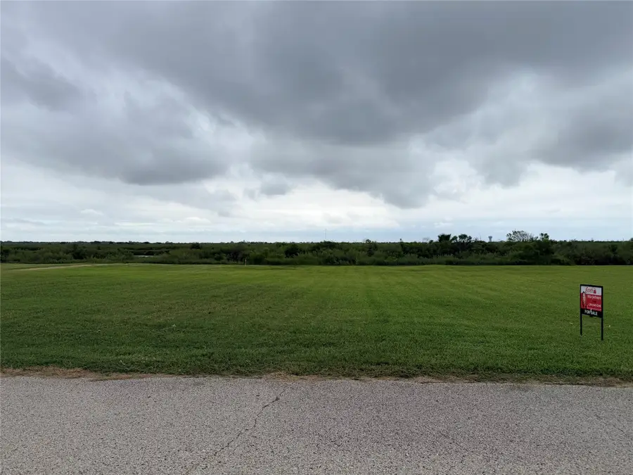 1150 Lagoon Drive, Crystal Beach, TX 77650 - #2