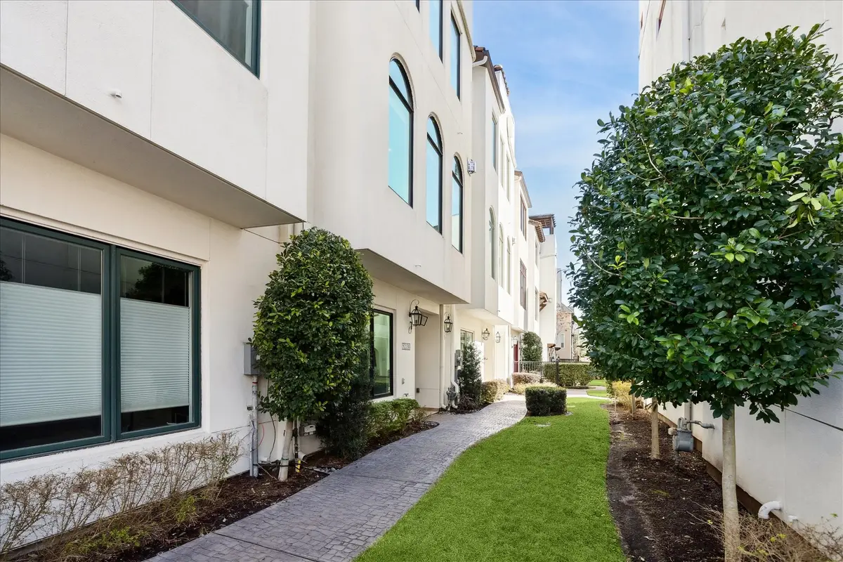 5213 Feagan Street #H, Houston, TX 77007 - Image #1