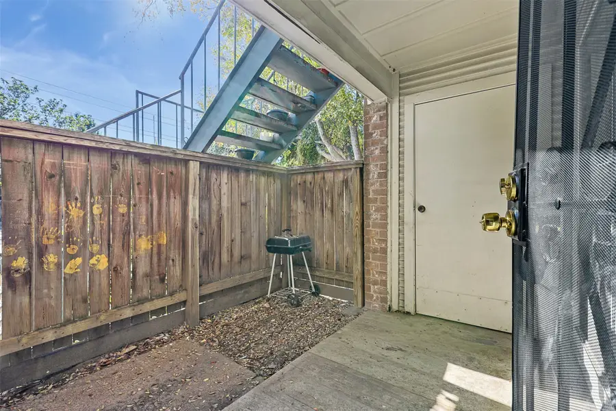 3900 Woodchase Drive #67, Houston, TX 77042 - Image #2