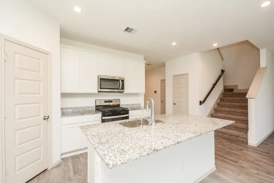 1811 Laguna Way, Richmond, TX 77469 - #2