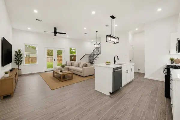 9212 Arvin Street, Houston, TX 77028