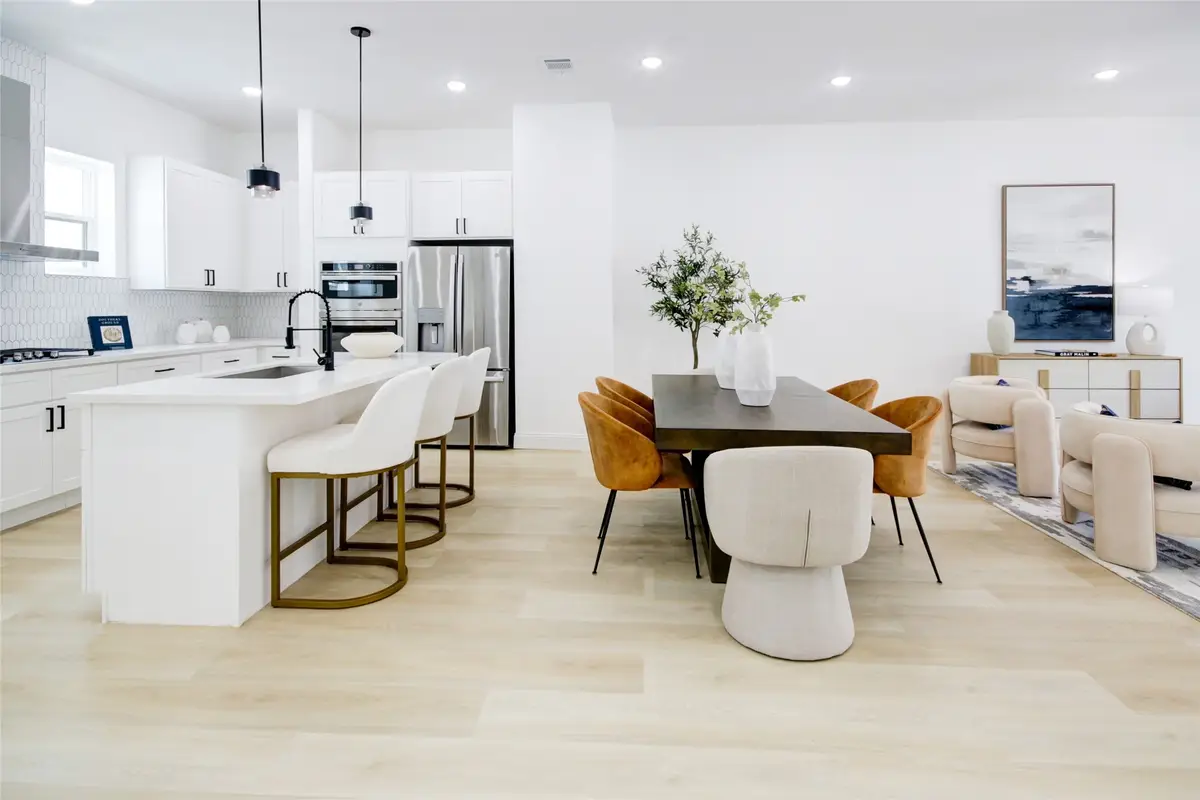 1214 W 24th Street #D, Houston, TX 77008 - Image #1