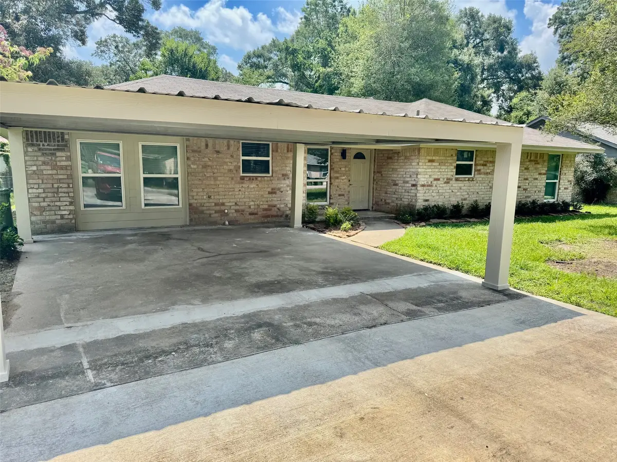 1303 S Franklin Avenue, Cleveland, TX 77327 - #1