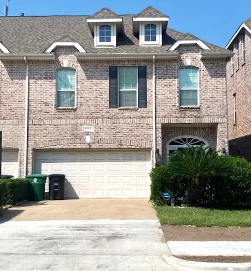 2806 Bering Drive, Houston, TX 77057