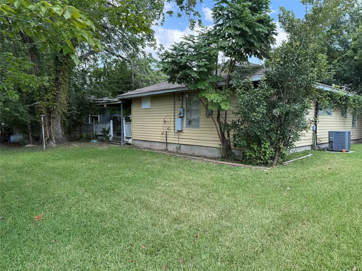 10906 Stover Street, Houston, TX 77075 - #1