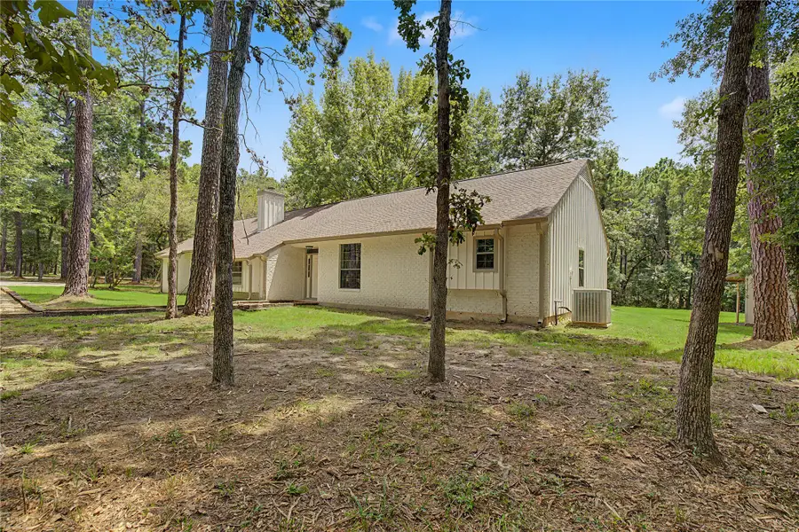 83 Dahlia Road, Huntsville, TX 77320 - #2