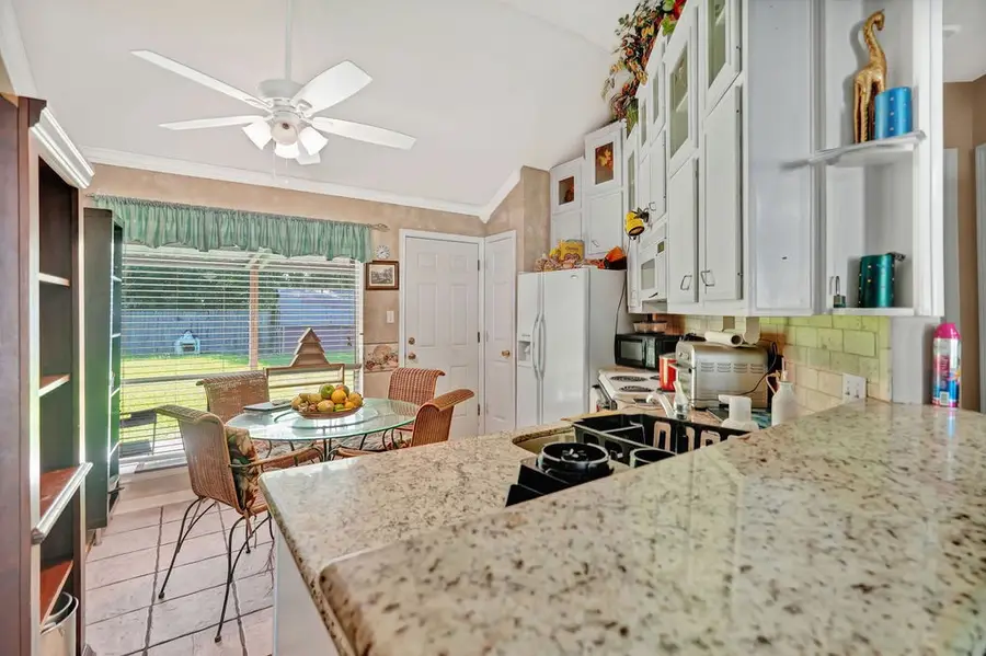 17618 Mallett Street, Crosby, TX 77532 - #3