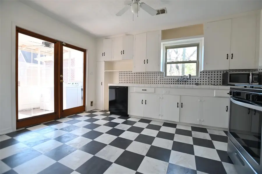 2249 Branard Street, Houston, TX 77098 - Image #3