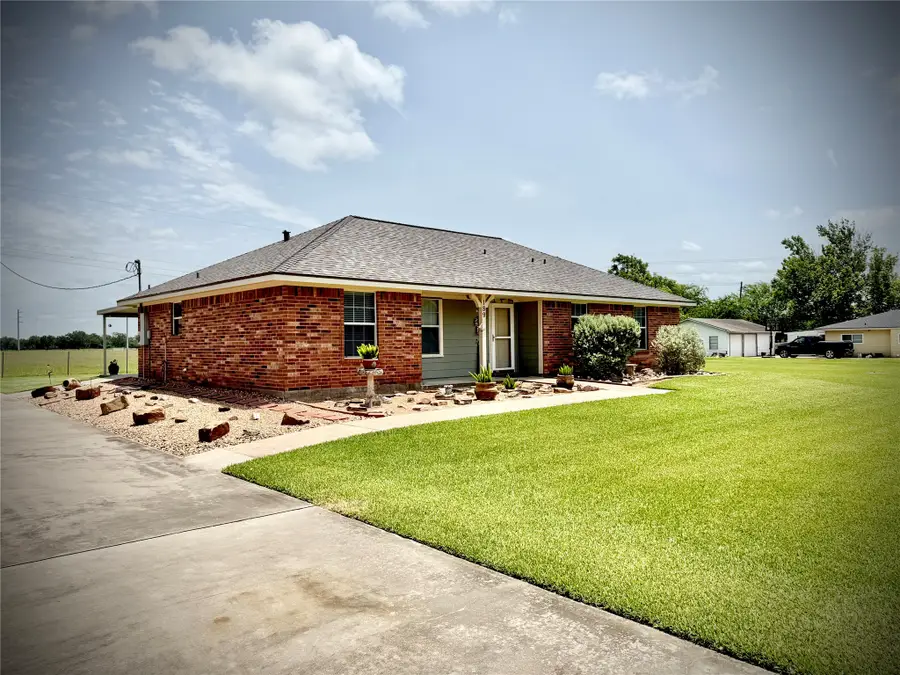 189 Wakefield Lane, Wharton, TX 77488 - #3