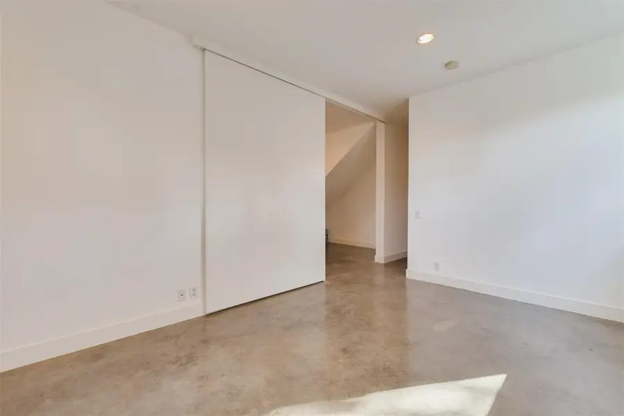 3930 Stanford Street, Houston, TX 77006 - #3