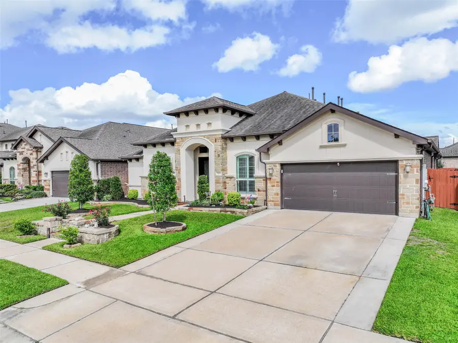 829 Sage Way Lane, Friendswood, TX 77546 - #2