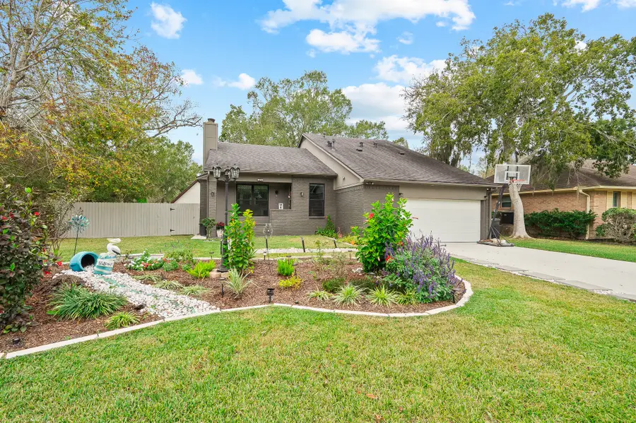 5402 Royal Parkway, Friendswood, TX 77546 - Image #2