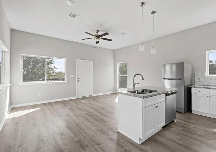 8204 Tower Street, Houston, TX 77088 - Image #2