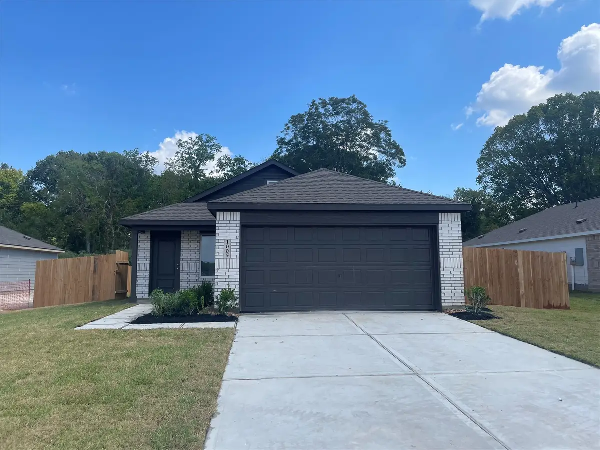 2616 Patriot Run, Bay City, TX 77414 - #1