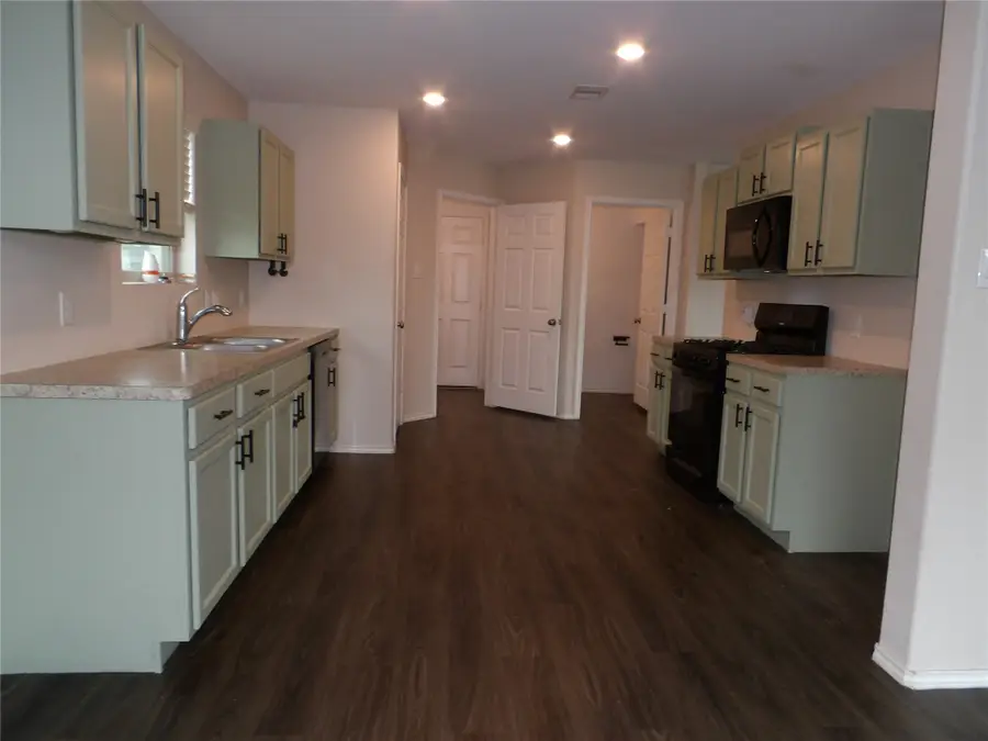 4307 Cedar Elm Street, Baytown, TX 77521 - #2