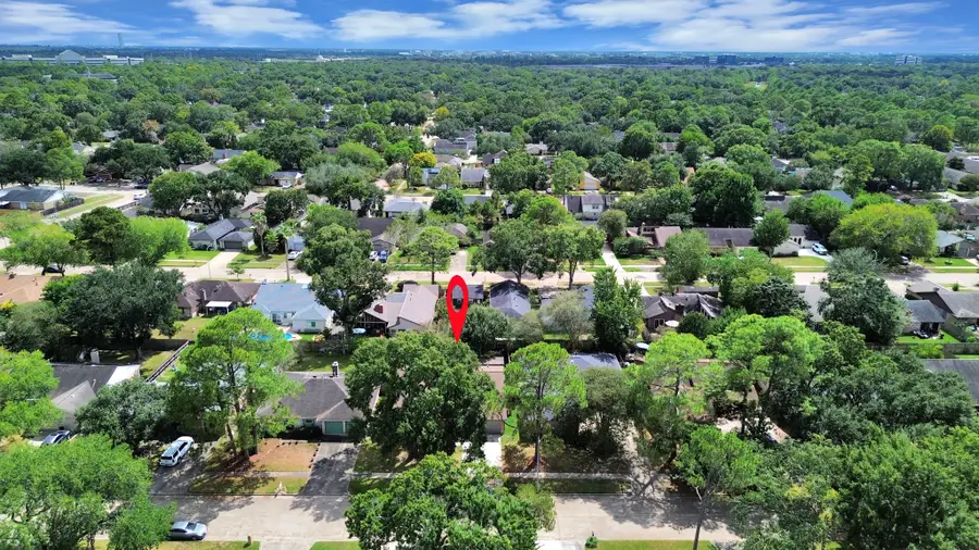 16310 Havenhurst Drive, Houston, TX 77059 - #2