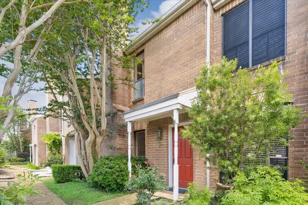 12550 Piping Rock Drive #10, Houston, TX 77077