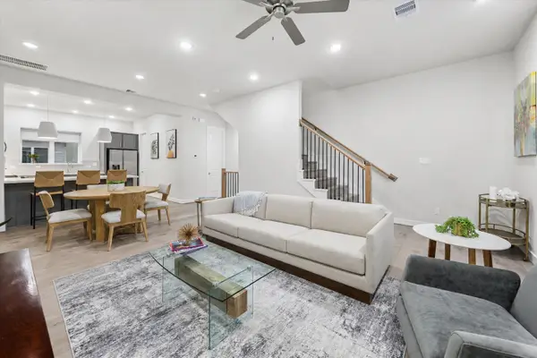 6336 Paddington Bend Drive, Houston, TX 77008