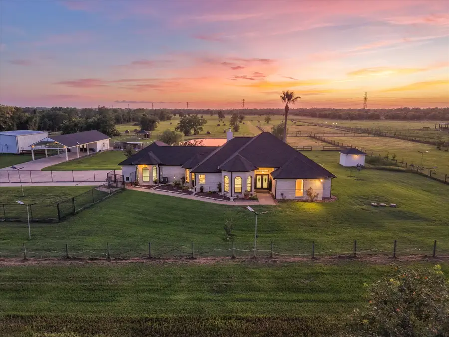 616 County Road 44, Angleton, TX 77515 - #3
