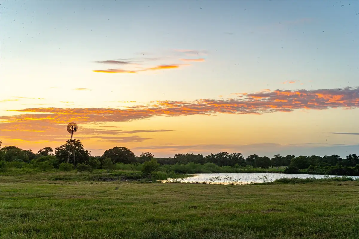 2625 Burke Road, Flatonia, TX 78941 - #1