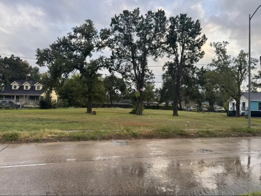 6714/0 E Crosstimbers/landor Street, Houston, TX 77028 - #2