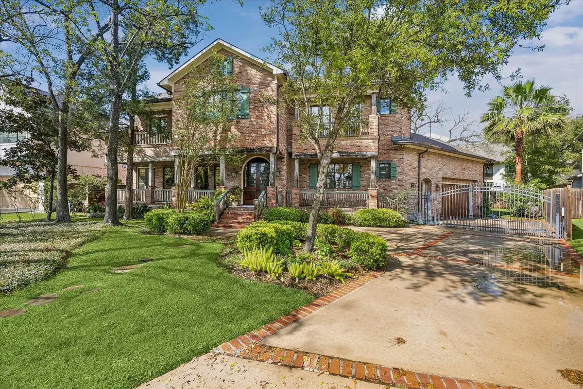 8810 Echo Valley Drive, Spring Valley Village, TX 77055 - #1