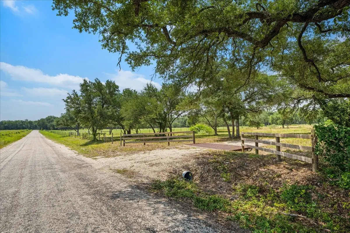 6900 Waldeck Cemetery Road, Round Top, TX 78954 - #1