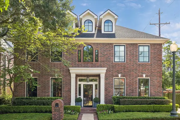 11802 Village Park Circle, Houston, TX 77024