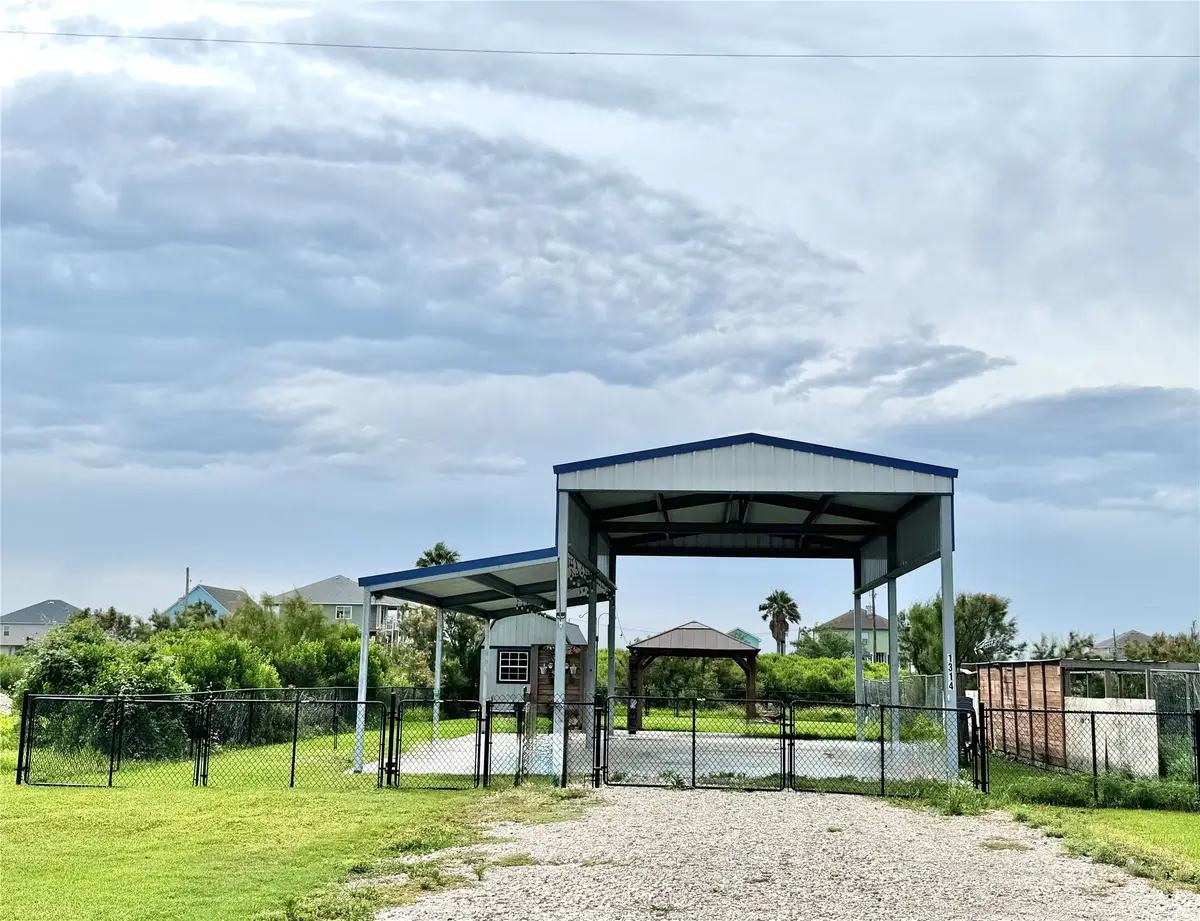 1314 Anderson Avenue, Port Bolivar, TX 77650 - #1