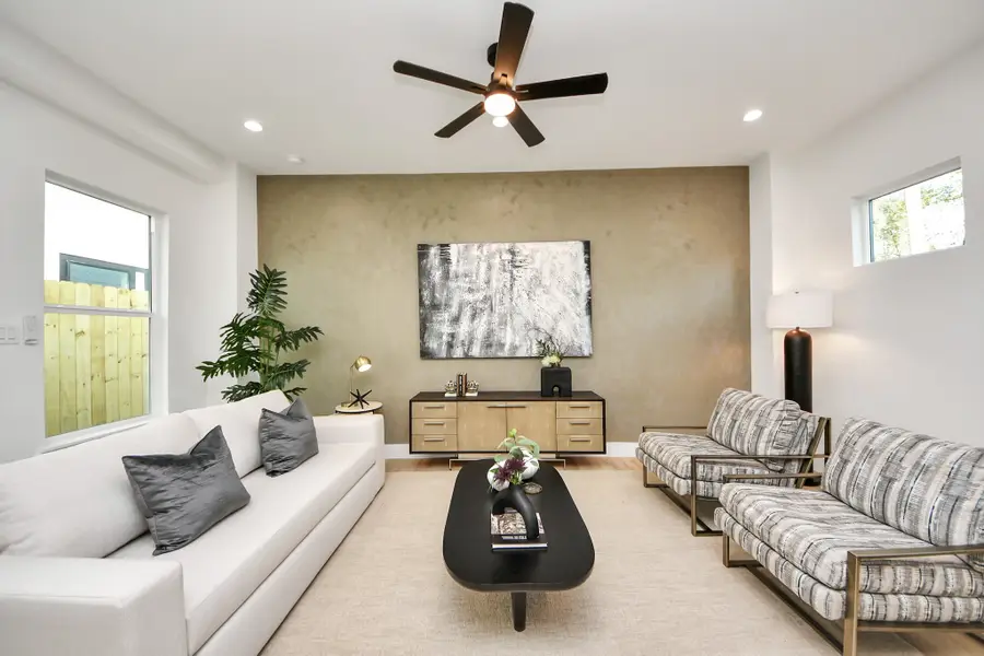 7909 Lynette Street, Houston, TX 77028 - Image #3