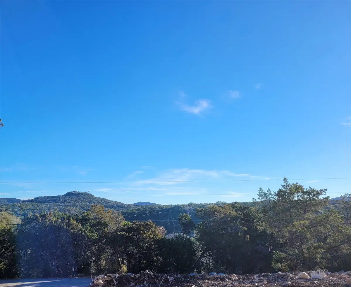 399 Canyon Creek Creek, Canyon Lake, TX 78133 - #1