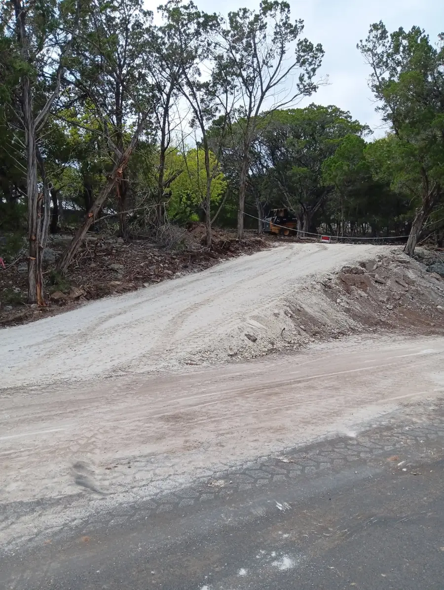 399 Canyon Creek Creek, Canyon Lake, TX 78133 - #2