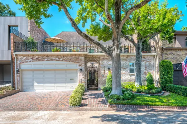 5753 Indian Circle, Houston, TX 77057