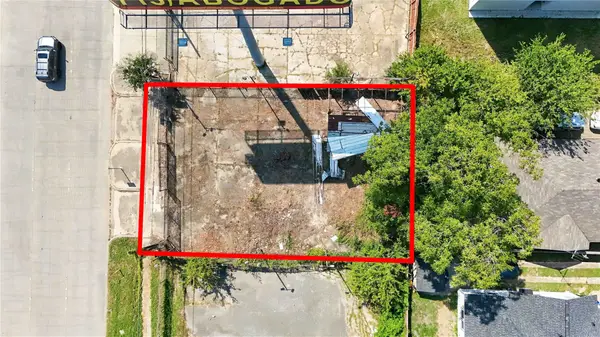 2217 Eastex Freeway, Houston, TX 77026