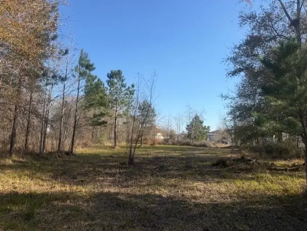 761 County Road 3556, Cleveland, TX 77327