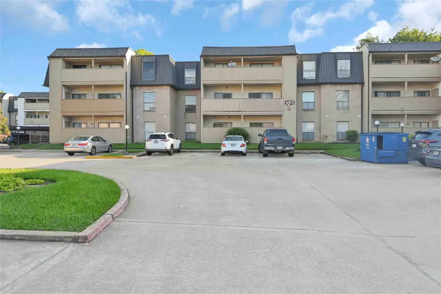 8425 Hearth Drive #22, Houston, TX 77054 - #2