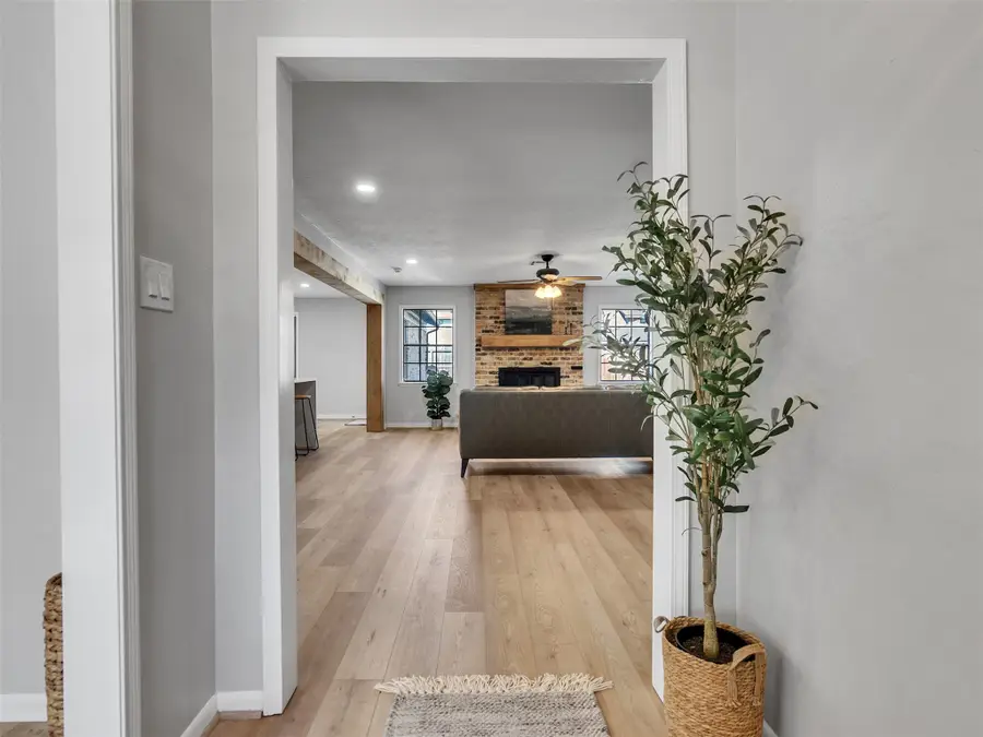 4123 Rolling Green Drive, Seabrook, TX 77586 - #2