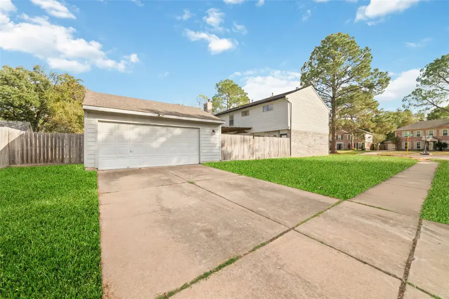 16026 Autumn Falls Lane, Houston, TX 77095 - Image #3