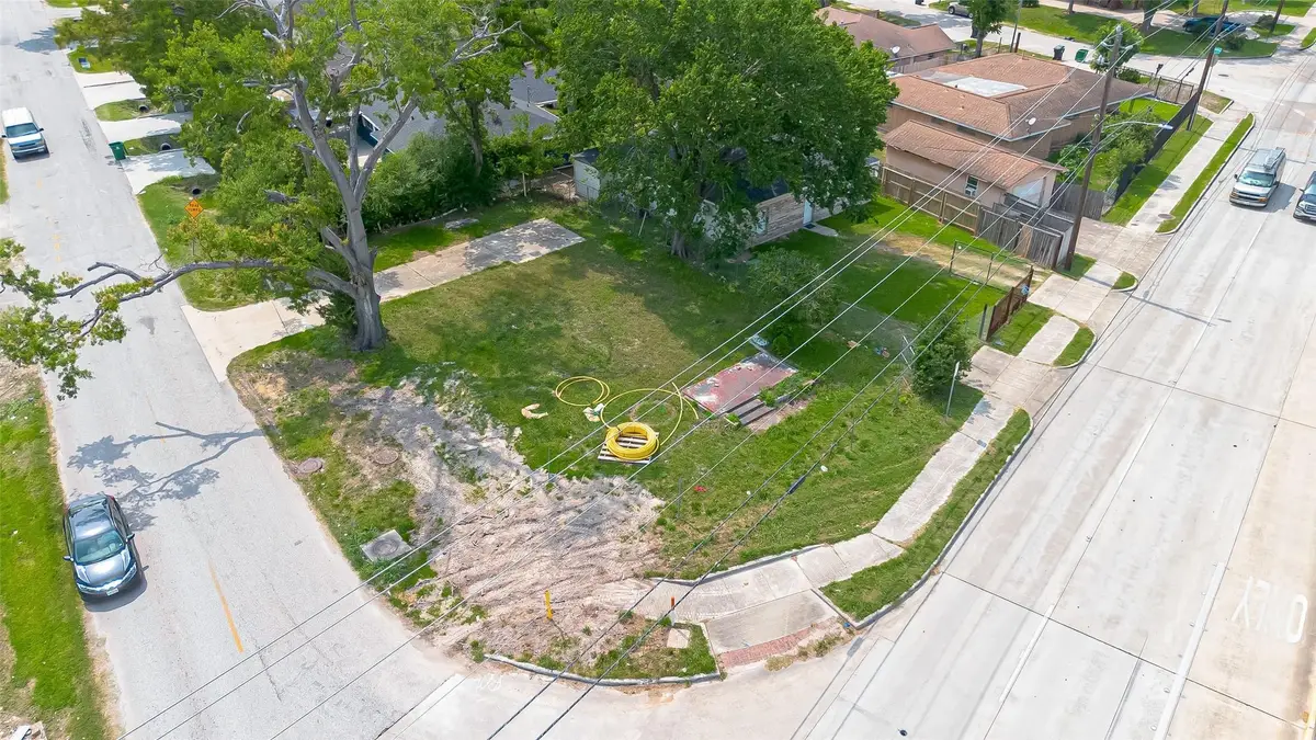 9905 Fulton Street, Houston, TX 77076 - #1
