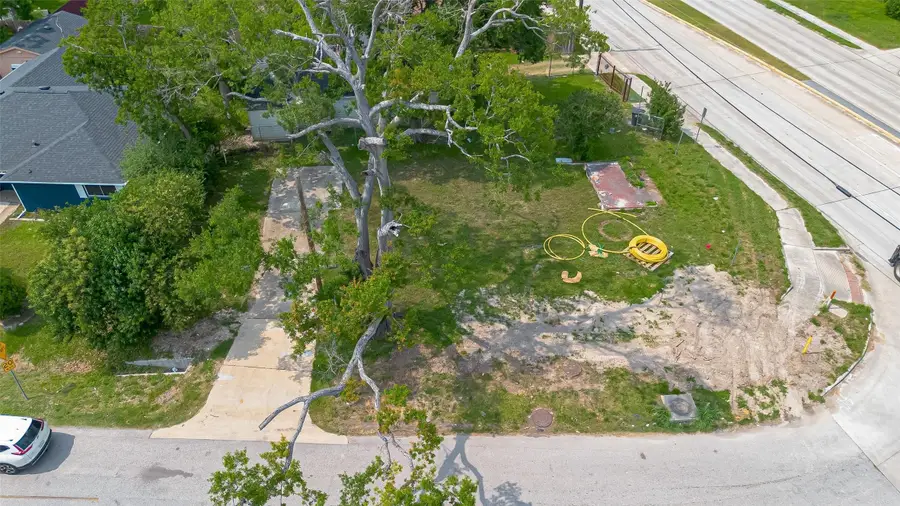 9905 Fulton Street, Houston, TX 77076 - #2