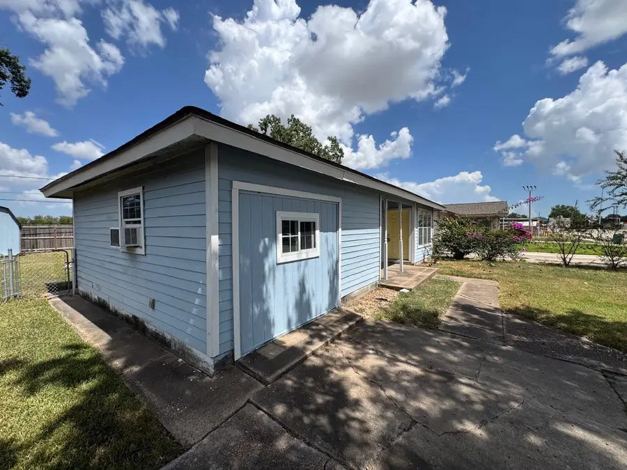 2819 Thomas Avenue, Pasadena, TX 77506 - #2